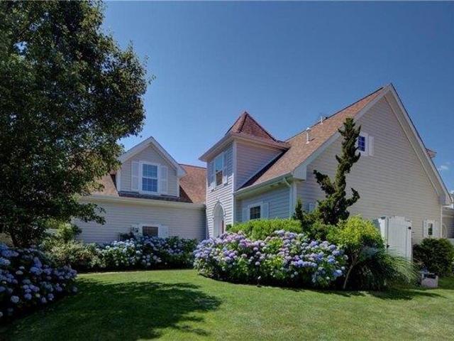 4 bedroom, Portsmouth RI 02871 105497863