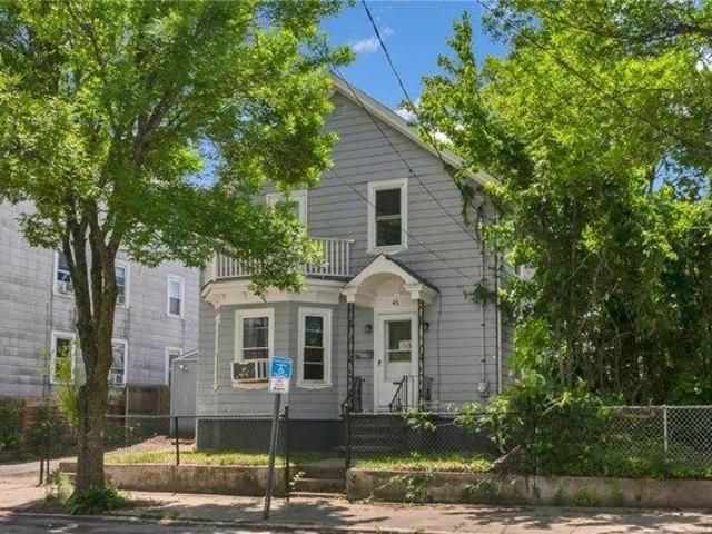 4 bedroom, Pawtucket RI 02860 104870054