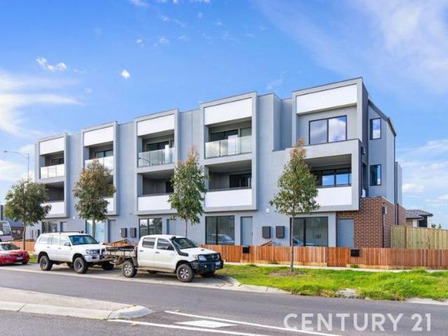 4 Bedroom House Pakenham, VIC 102774797