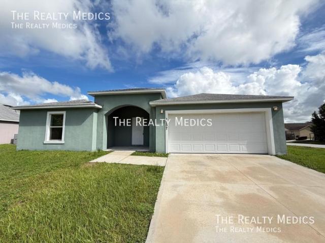 4 bedroom, Palm Bay FL 32907 105294042