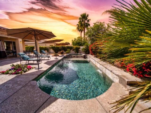 4 bedroom, Palm Desert CA 92260 LS100703782
