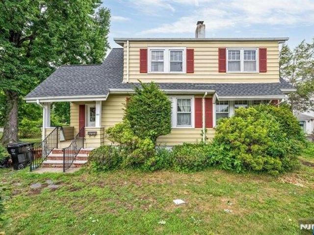 4 bedroom, Paramus NJ 07652 104849706