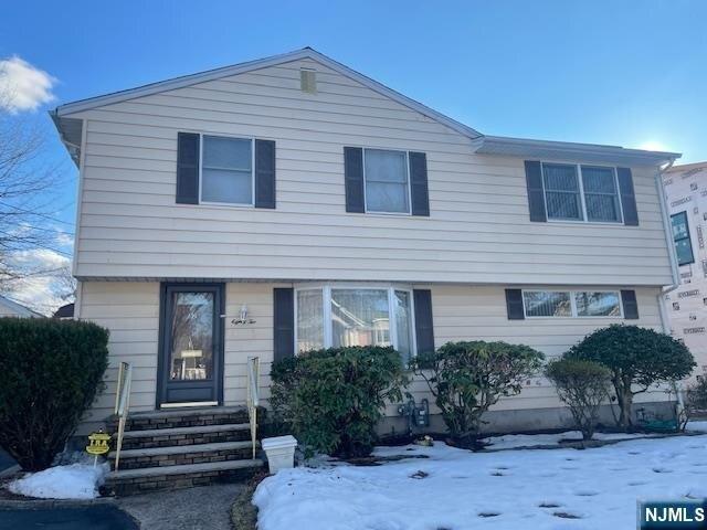 4 bedroom, Paramus NJ 07652 104851242
