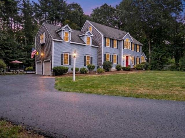 4 bedroom, Pembroke MA 02359 105493698