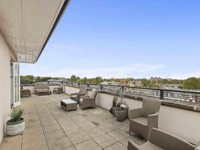4 bedroom penthouse for sale