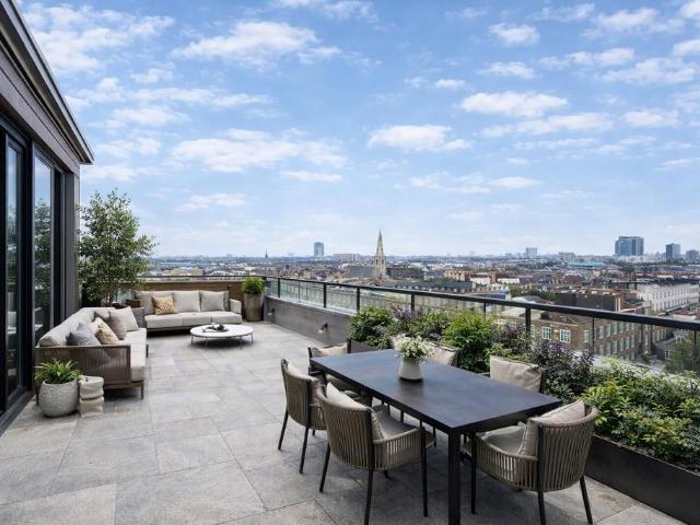 4 bedroom penthouse for sale