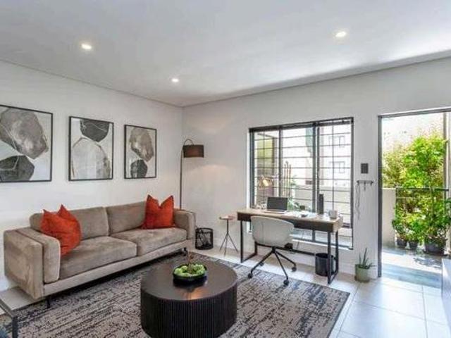 4 Bedroom Penthouse in Sandown