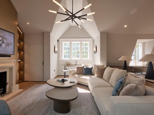 4 Bedroom Penthouse, Penthouse, Mount Street, Mayfair, London, W1K
