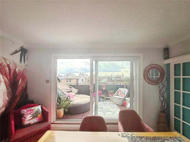 4 bedroom penthouse to rent