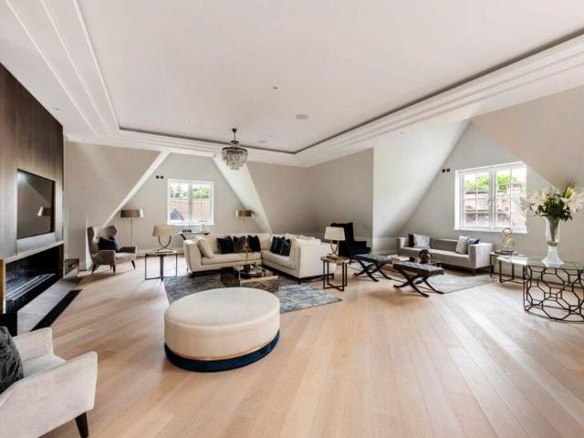 4 bedroom penthouse to rent