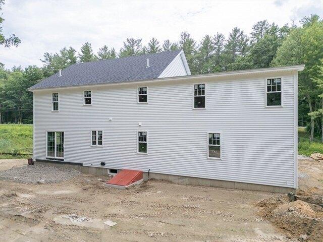 4 bedroom, Pepperell MA 01463 105292723
