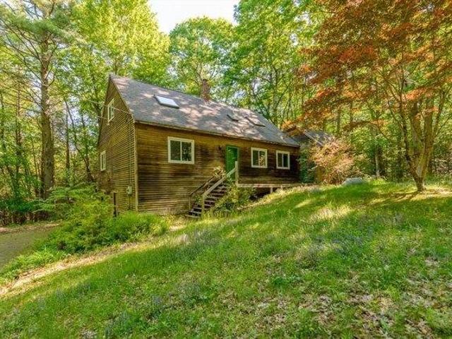 4 bedroom, Pepperell MA 01463 105424564