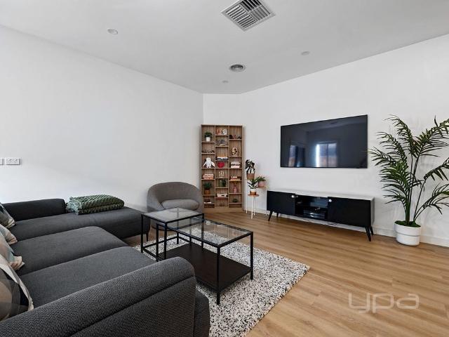 4 BEDROOM PERFECT FAMILY HOME