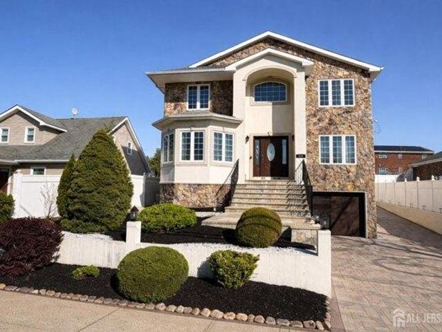 4 bedroom, Perth Amboy NJ 08861 105277808