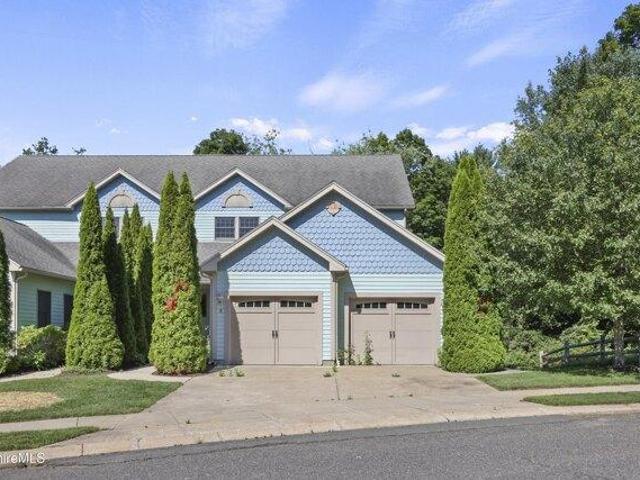 4 bedroom, Pittsfield MA 01201 105416295