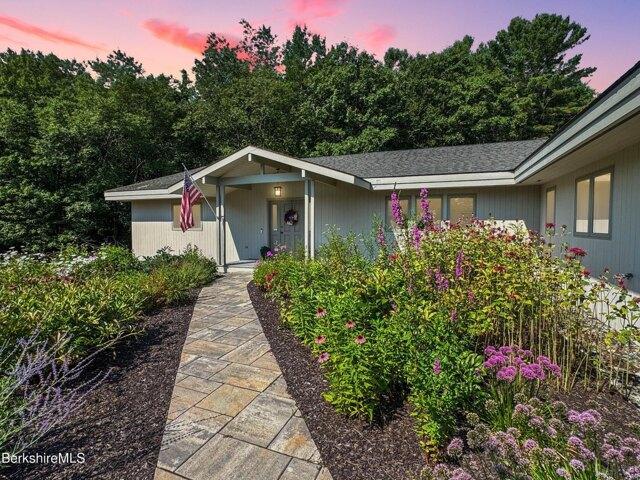 4 bedroom, Pittsfield MA 01201 105351942