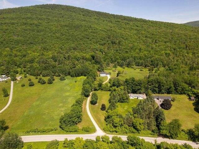 4 bedroom, Pittsford VT 05763 105516293