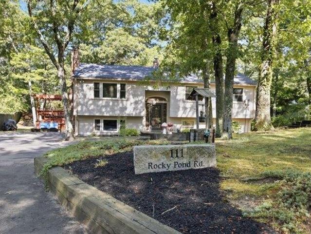 4 bedroom, Plymouth MA 02360 105533887