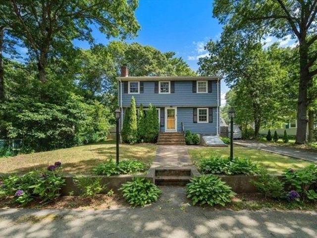 4 bedroom, Plymouth MA 02360 105611478