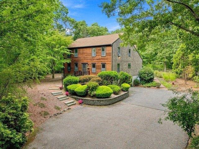 4 bedroom, Plymouth MA 02360 105658210
