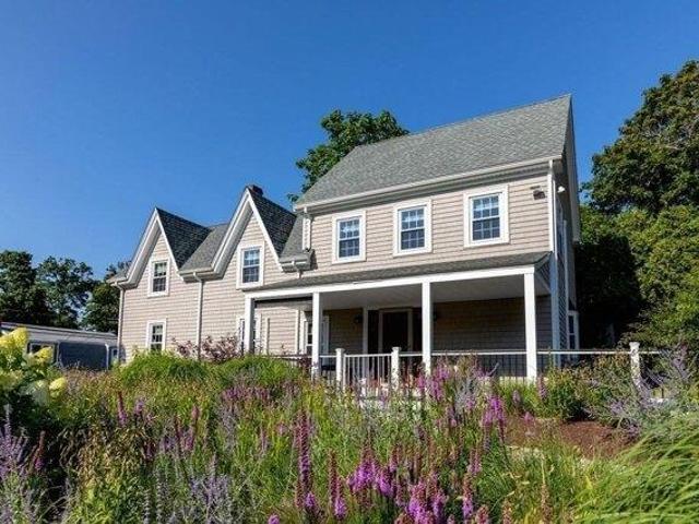 4 bedroom, Plymouth MA 02360 105650435