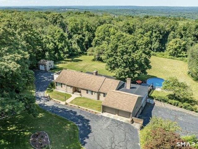 4 bedroom, Plainfield CT 06354 105870171