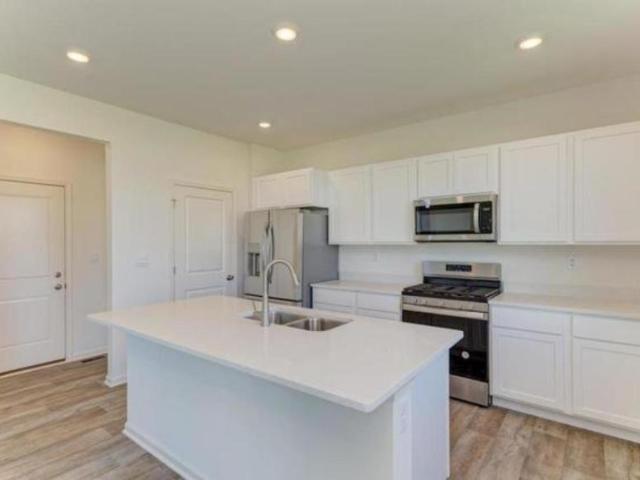 4 bedroom, Plainfield IL 60544 105619766