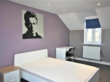 4 bedroom private halls to rent