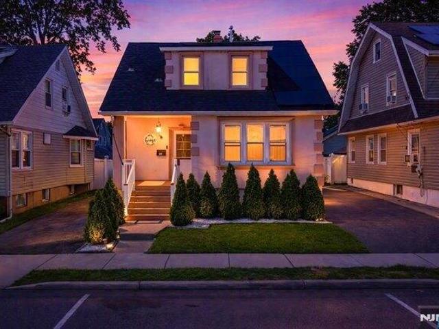 4 bedroom, Prospect Park NJ 07508 105233096