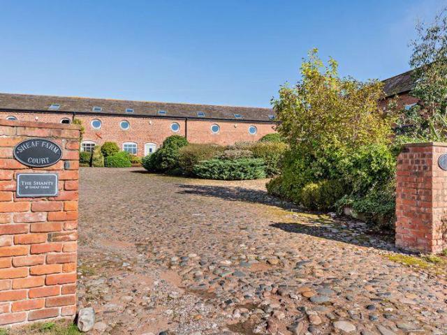 4 bedroom property for sale