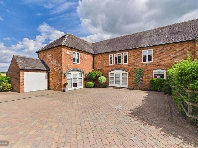 4 bedroom property for sale