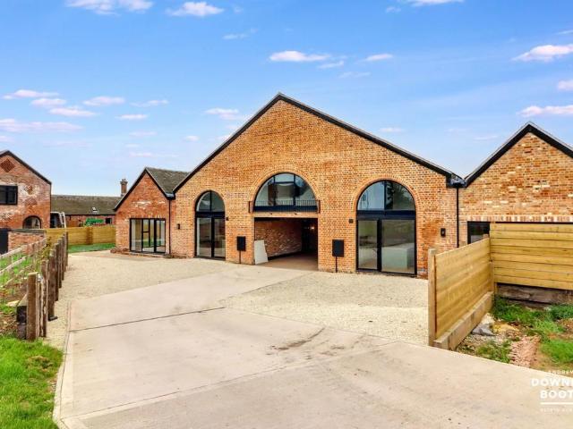 4 bedroom property for sale