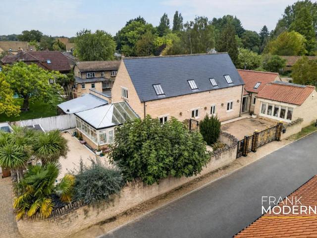 4 bedroom property for sale