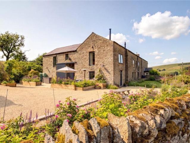 4 bedroom property for sale