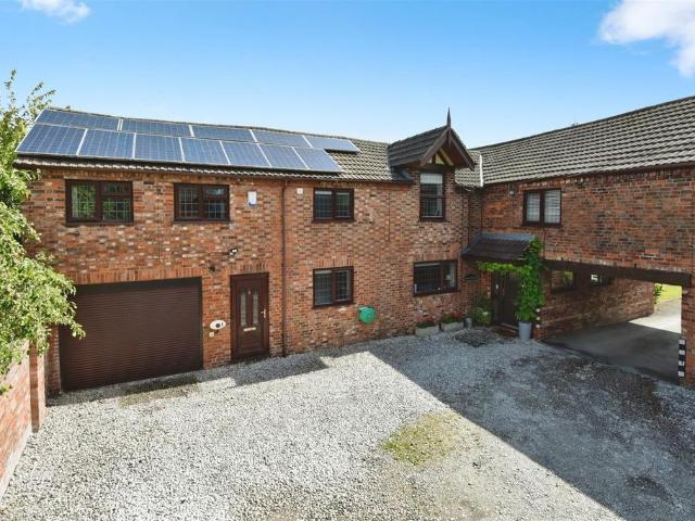 4 bedroom property for sale