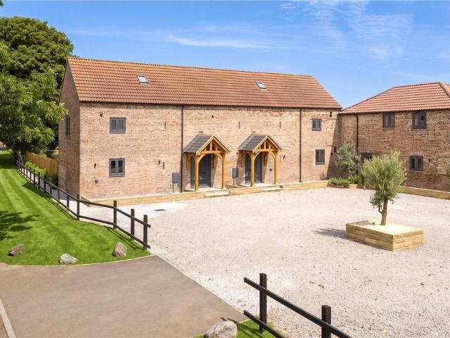 4 bedroom property for sale