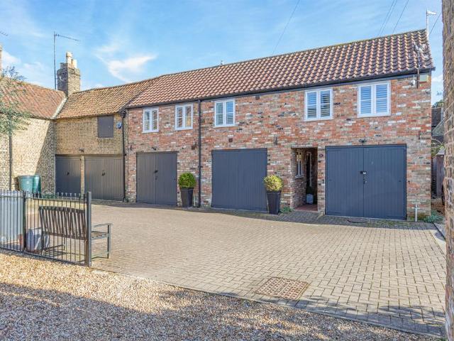 4 bedroom property for sale