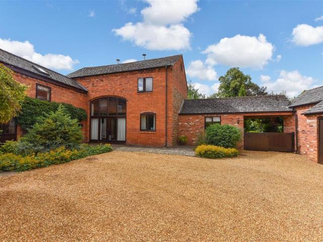 4 bedroom property for sale