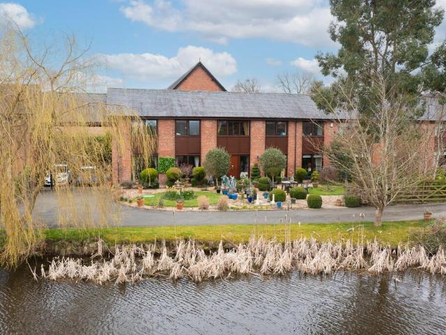 4 bedroom property for sale