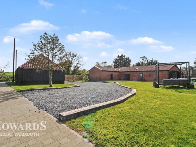 4 bedroom property for sale