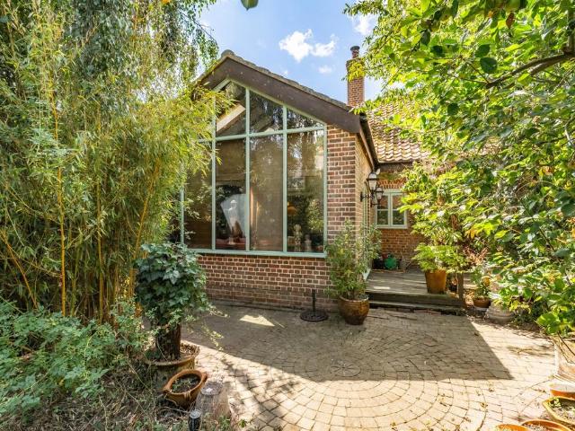 4 bedroom property for sale