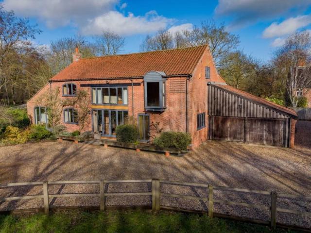 4 bedroom property for sale