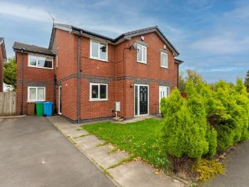 4 bedroom semi detached house for sale