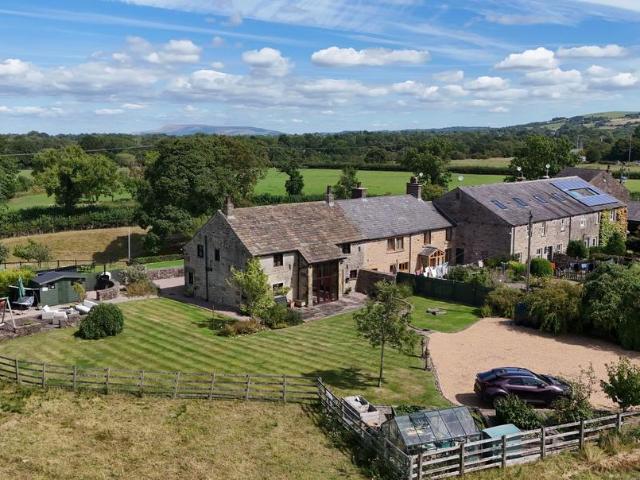 4 bedroom property for sale