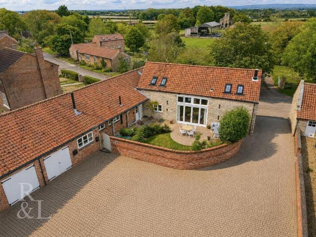 4 bedroom property for sale