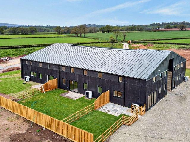 4 bedroom property for sale