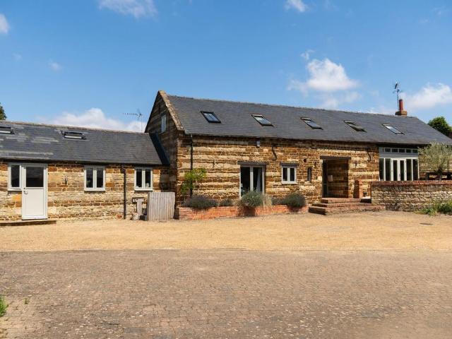 4 bedroom property for sale