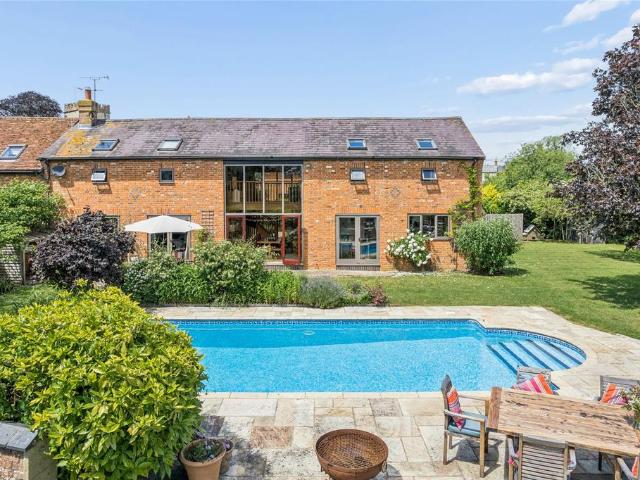 5 bedroom property for sale