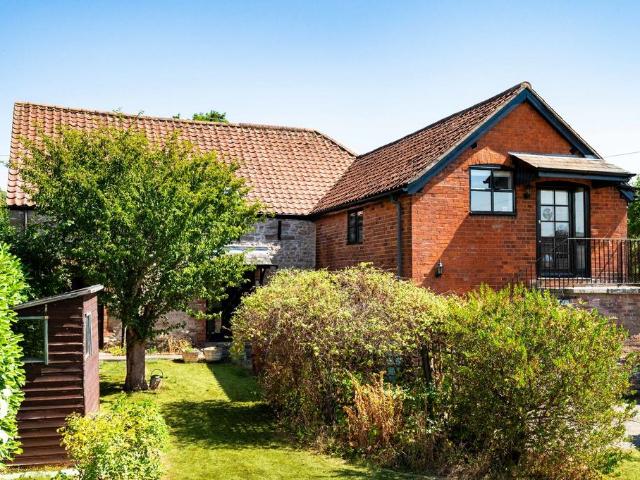 4 bedroom property for sale