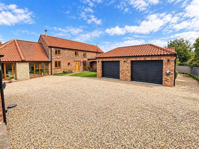 4 bedroom property for sale